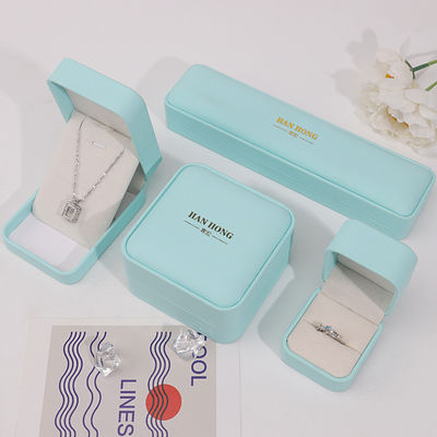 Cyan Plain Soft Touch नकली चमड़े के गहने पैकेजिंग बॉक्स केस लक्जरी आयोजक