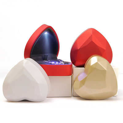 अनुकूलन योग्य प्रीमियम दिल के आकार का आभूषण हार रिंग बॉक्स पैकेजिंग लोगो के साथ