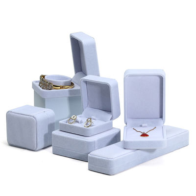 अनुकूलन योग्य Hign गुणवत्ता हस्तनिर्मित ग्रे मखमल आभूषण बॉक्स आभूषण सेट पैकिंग के लिए