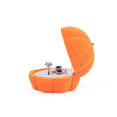 हेलोवीन के लिए अनुकूलित प्रीमियम व्यक्तिगत मखमली अंगूठी बॉक्स आभूषण पैकेजिंग